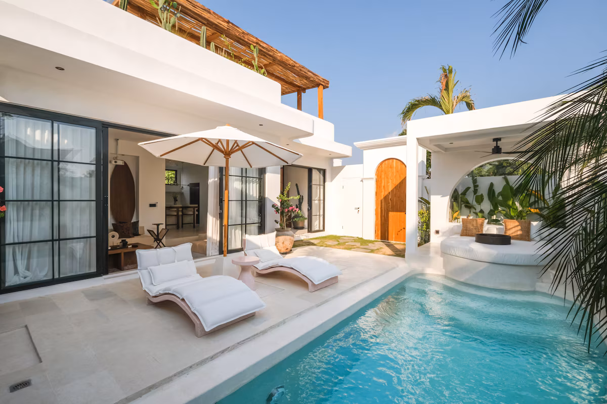 Winning cover: Tropical Chic Villa w/ Rooftop Jacuzzi in Canggu
